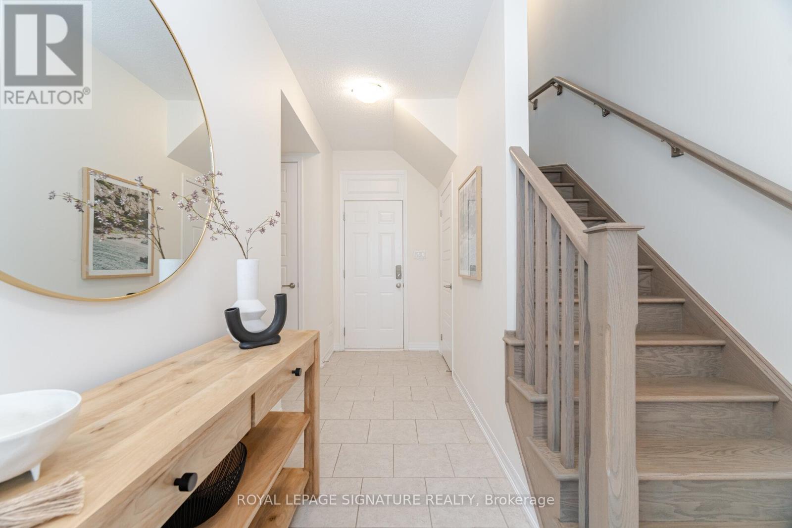 242 Harold Dent Trail, Oakville (Go Glenorchy), Ontario  L6M 1S2 - Photo 3 - W12212025