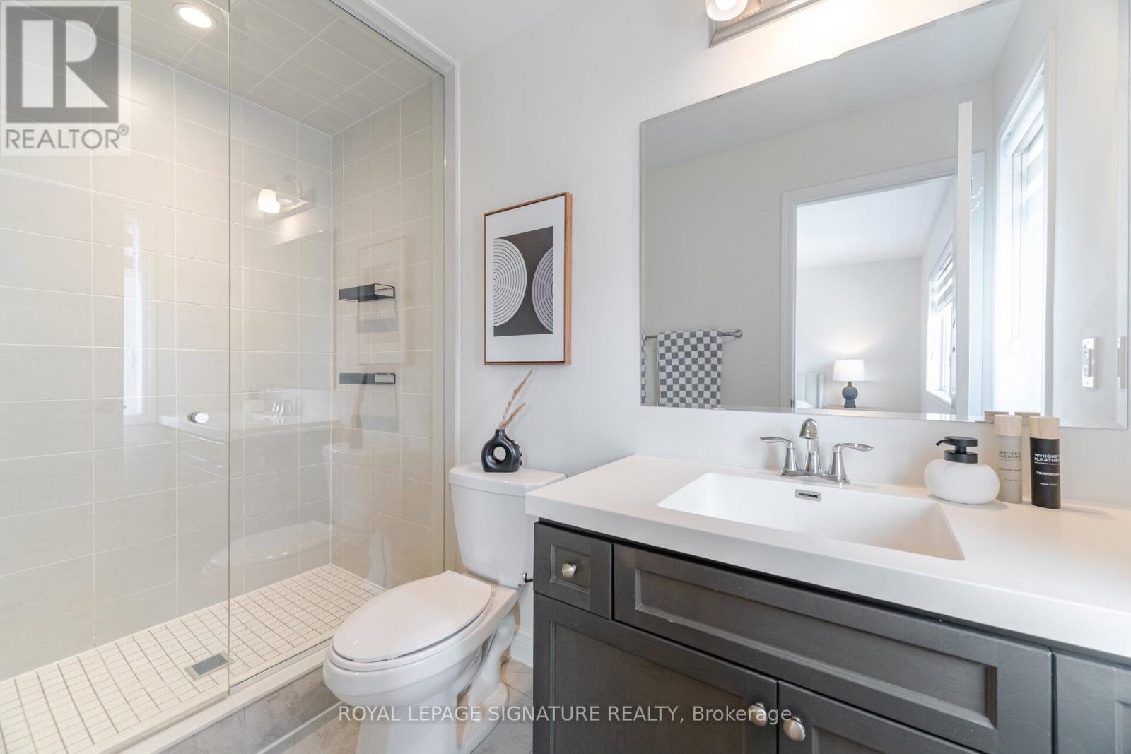 242 Harold Dent Trail, Oakville (Go Glenorchy), Ontario  L6M 1S2 - Photo 35 - W12212025