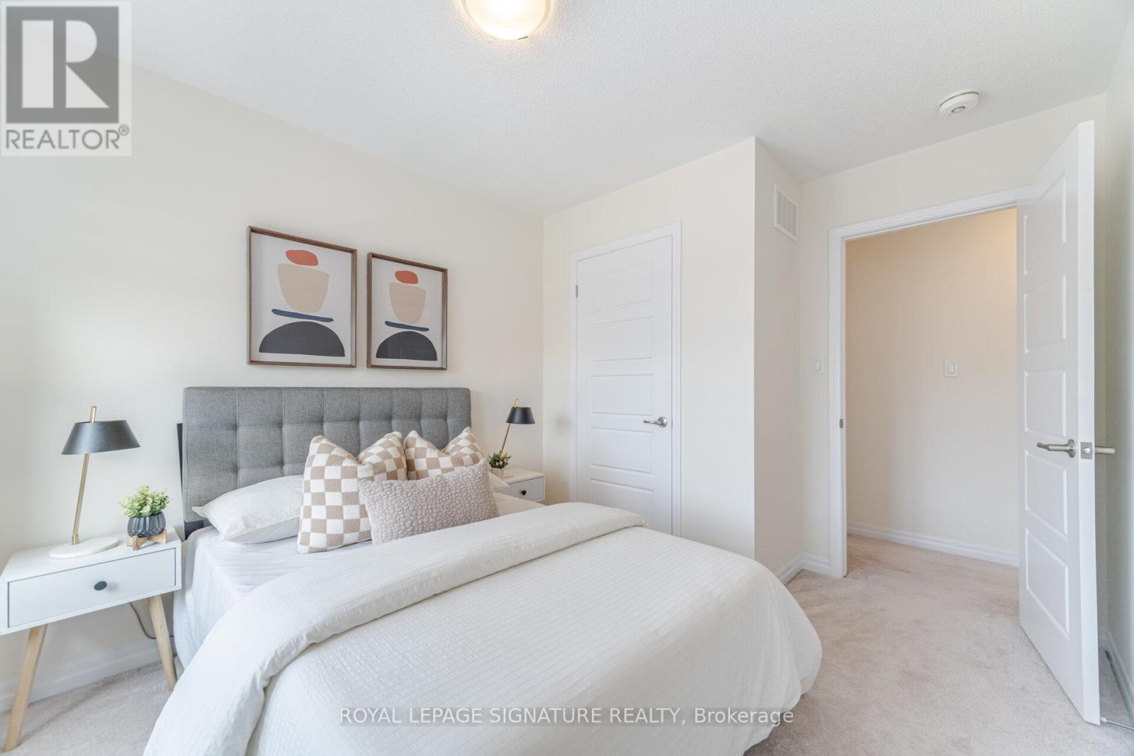 242 Harold Dent Trail, Oakville (Go Glenorchy), Ontario  L6M 1S2 - Photo 41 - W12212025