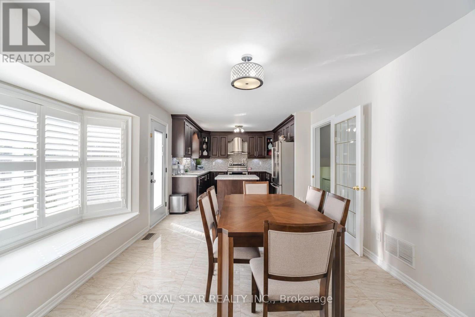 144 Barleyfield Road, Brampton (Sandringham-Wellington), Ontario  L6R 2K3 - Photo 20 - W12212030