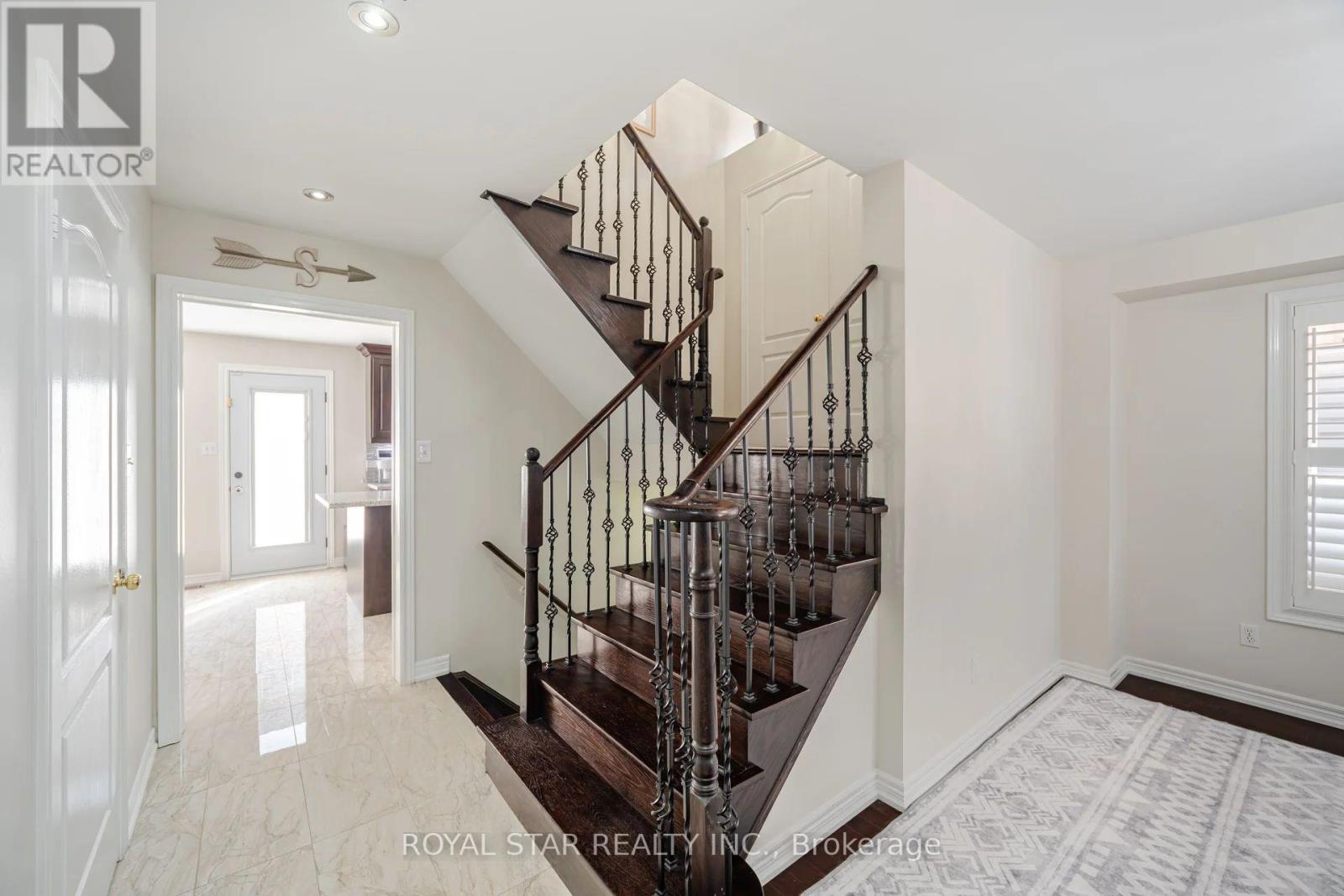 144 Barleyfield Road, Brampton (Sandringham-Wellington), Ontario  L6R 2K3 - Photo 28 - W12212030