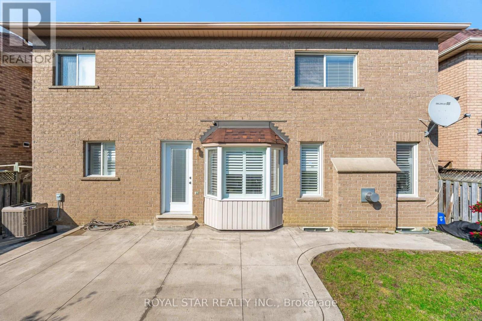 144 Barleyfield Road, Brampton (Sandringham-Wellington), Ontario  L6R 2K3 - Photo 50 - W12212030
