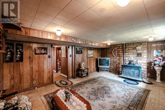 1081 Islington Avenue, Toronto, Ontario  M8Z 4R8 - Photo 14 - W12212047