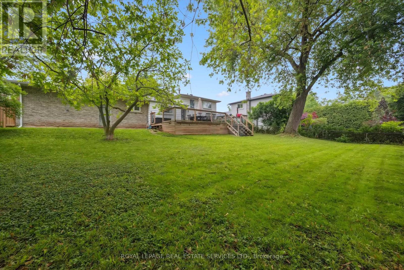 2138 Rebecca Street, Oakville, Ontario  L6L 2A5 - Photo 10 - W12212074