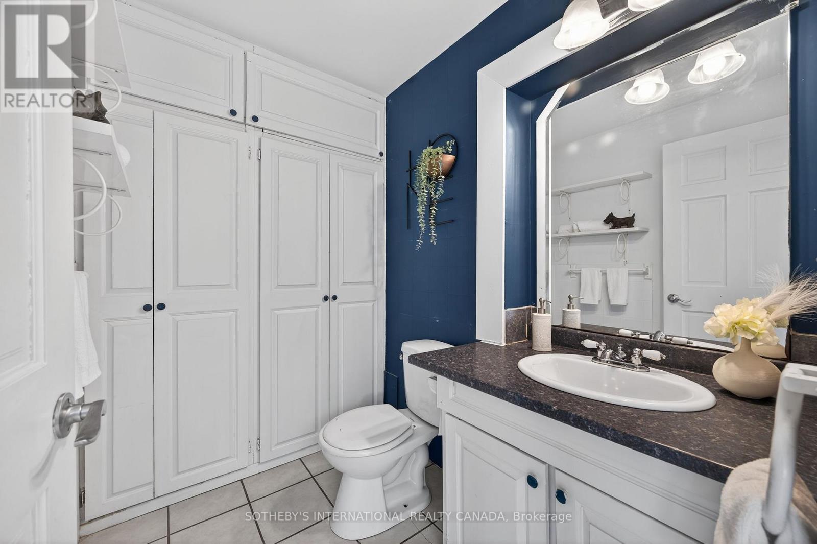 23 Morland Road, Toronto, Ontario  M6S 2M7 - Photo 17 - W12212087