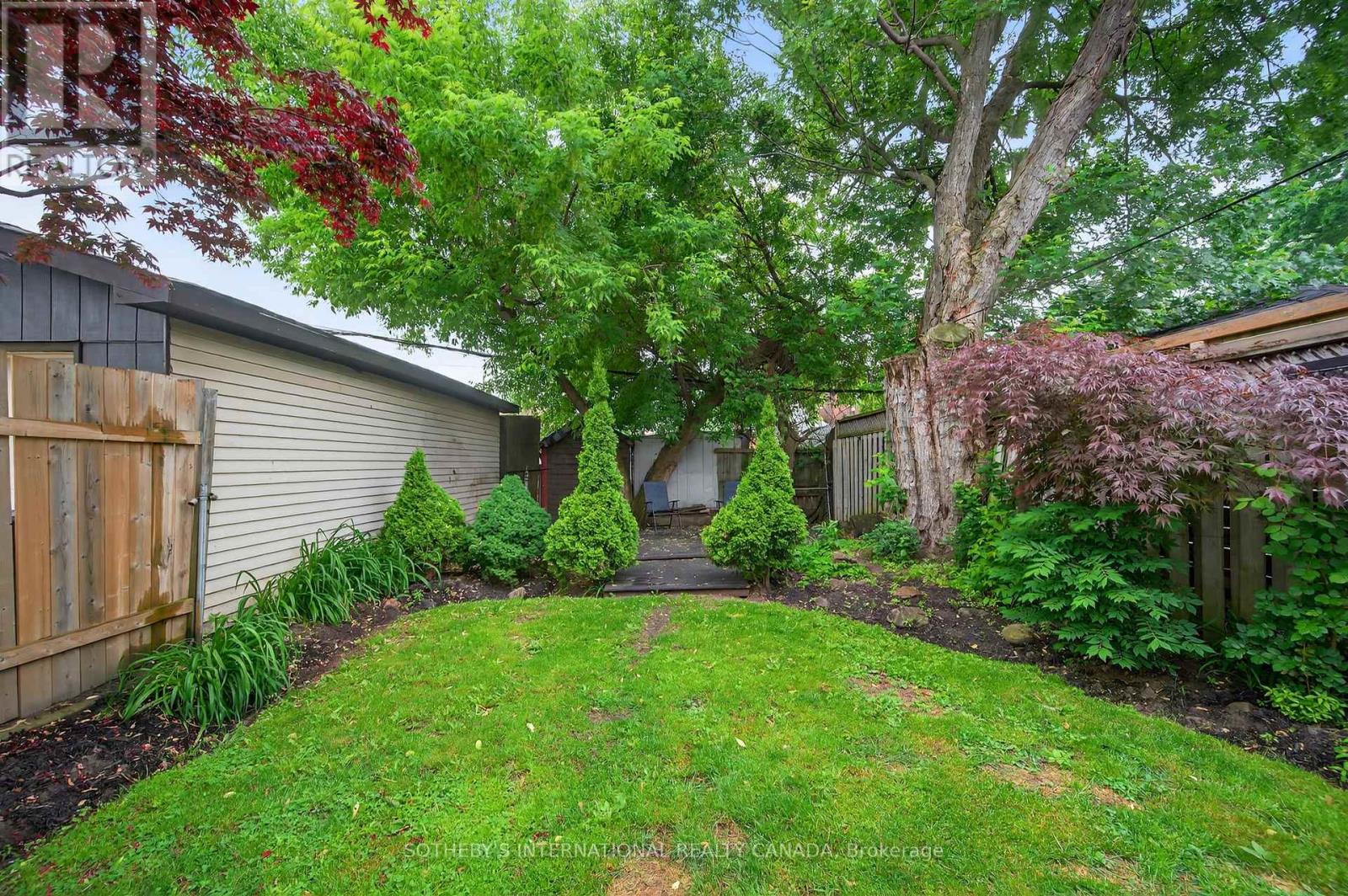 23 Morland Road, Toronto, Ontario  M6S 2M7 - Photo 42 - W12212087