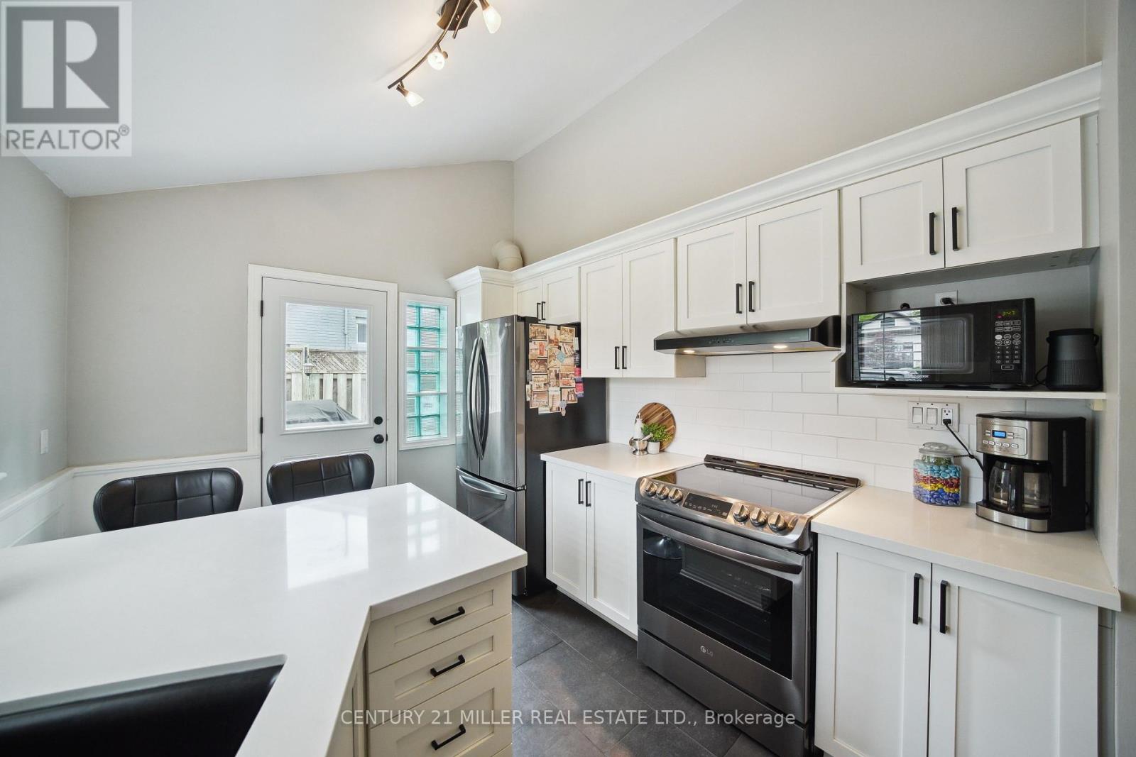 5455 Randolph Crescent, Burlington (Appleby), Ontario  L7L 3C4 - Photo 18 - W12212100