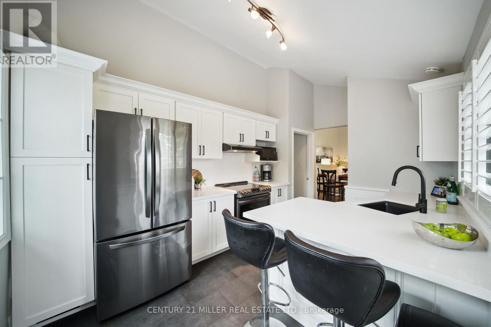 5455 Randolph Crescent, Burlington (Appleby), Ontario  L7L 3C4 - Photo 19 - W12212100