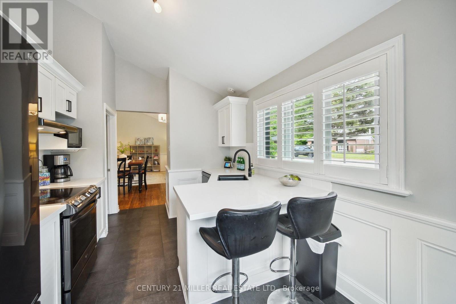 5455 Randolph Crescent, Burlington (Appleby), Ontario  L7L 3C4 - Photo 21 - W12212100