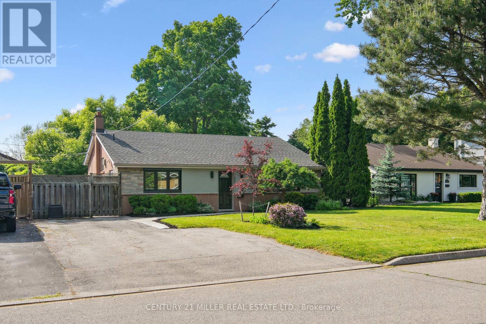 5455 Randolph Crescent, Burlington (Appleby), Ontario  L7L 3C4 - Photo 4 - W12212100