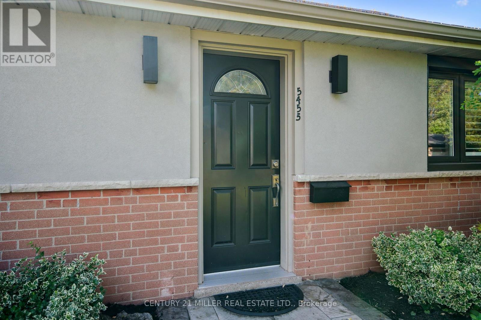 5455 Randolph Crescent, Burlington (Appleby), Ontario  L7L 3C4 - Photo 7 - W12212100