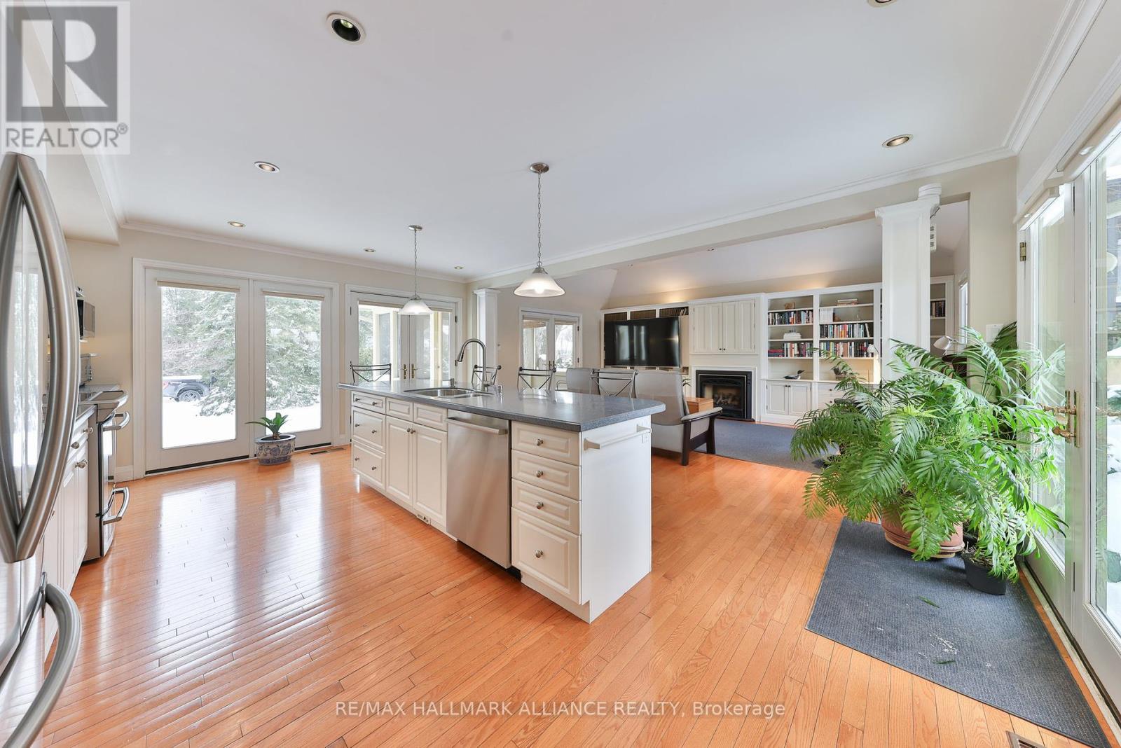 174 Chartwell Road, Oakville, Ontario  L6J 3Z8 - Photo 18 - W12212101