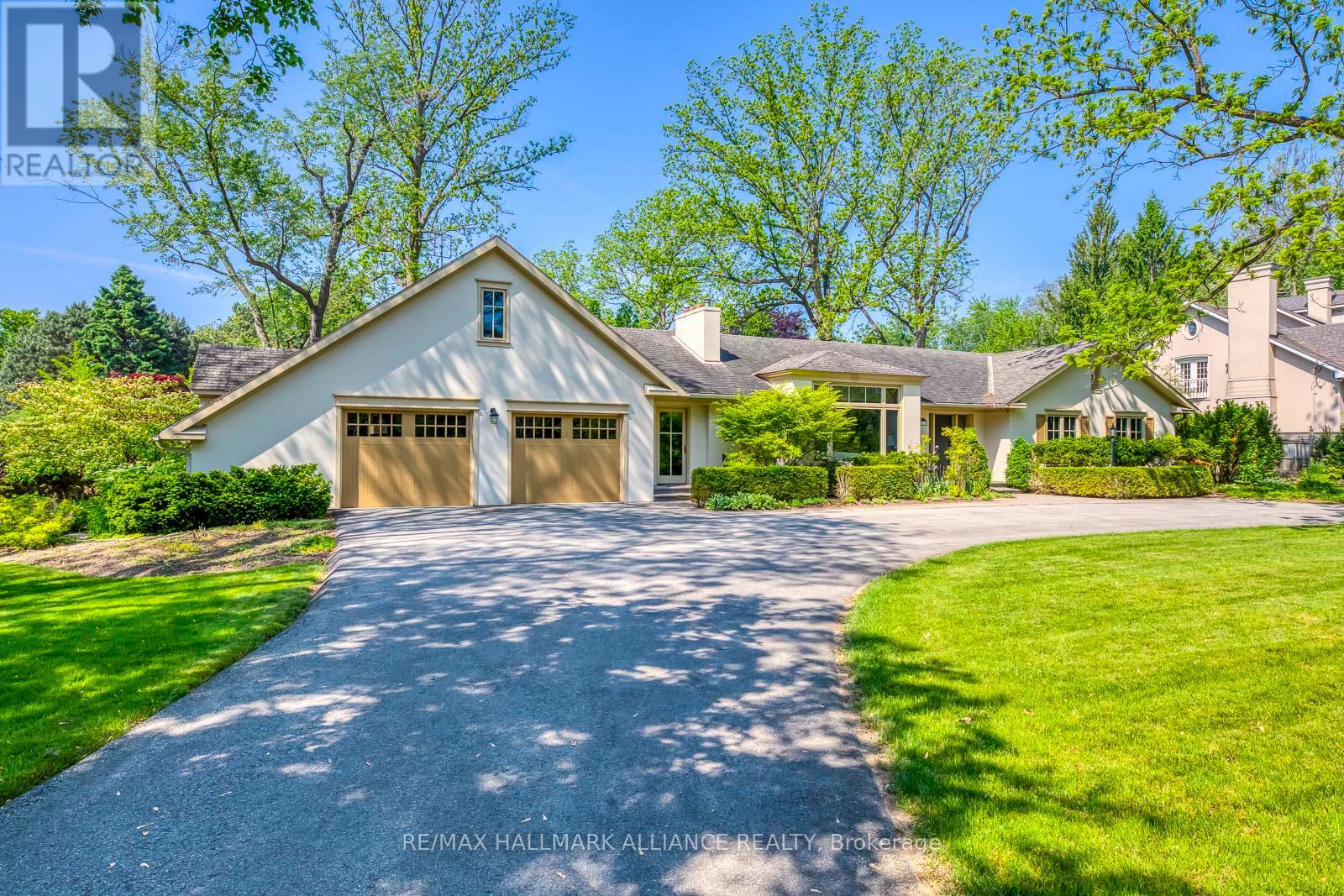 174 Chartwell Road, Oakville, Ontario  L6J 3Z8 - Photo 7 - W12212101