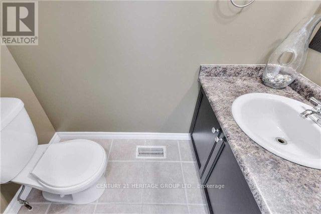 86 Collins Crescent, Brampton, Ontario  L6V 3N1 - Photo 10 - W12212112