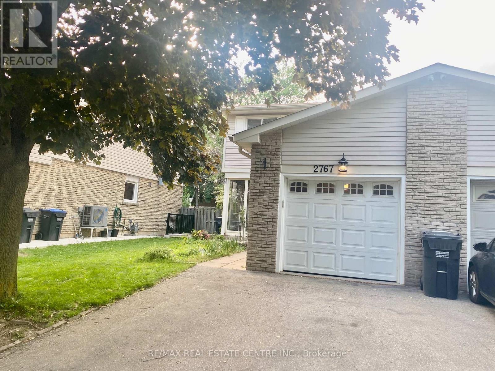 2767 Andorra Circle E, Mississauga, Ontario  L5N 2H8 - Photo 2 - W12212162