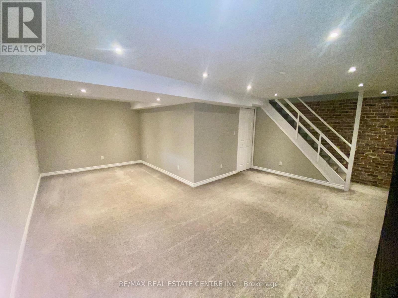 2767 Andorra Circle E, Mississauga, Ontario  L5N 2H8 - Photo 22 - W12212162