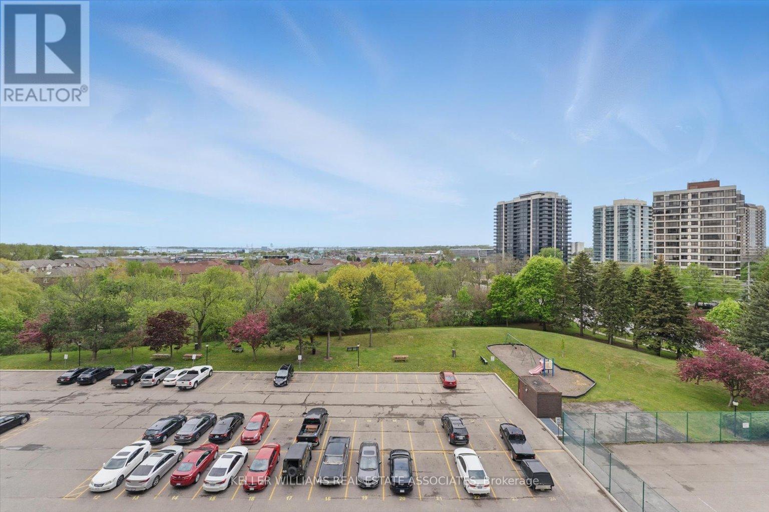 709 - 966 Inverhouse Drive, Mississauga, Ontario  L5J 4B6 - Photo 25 - W12212195