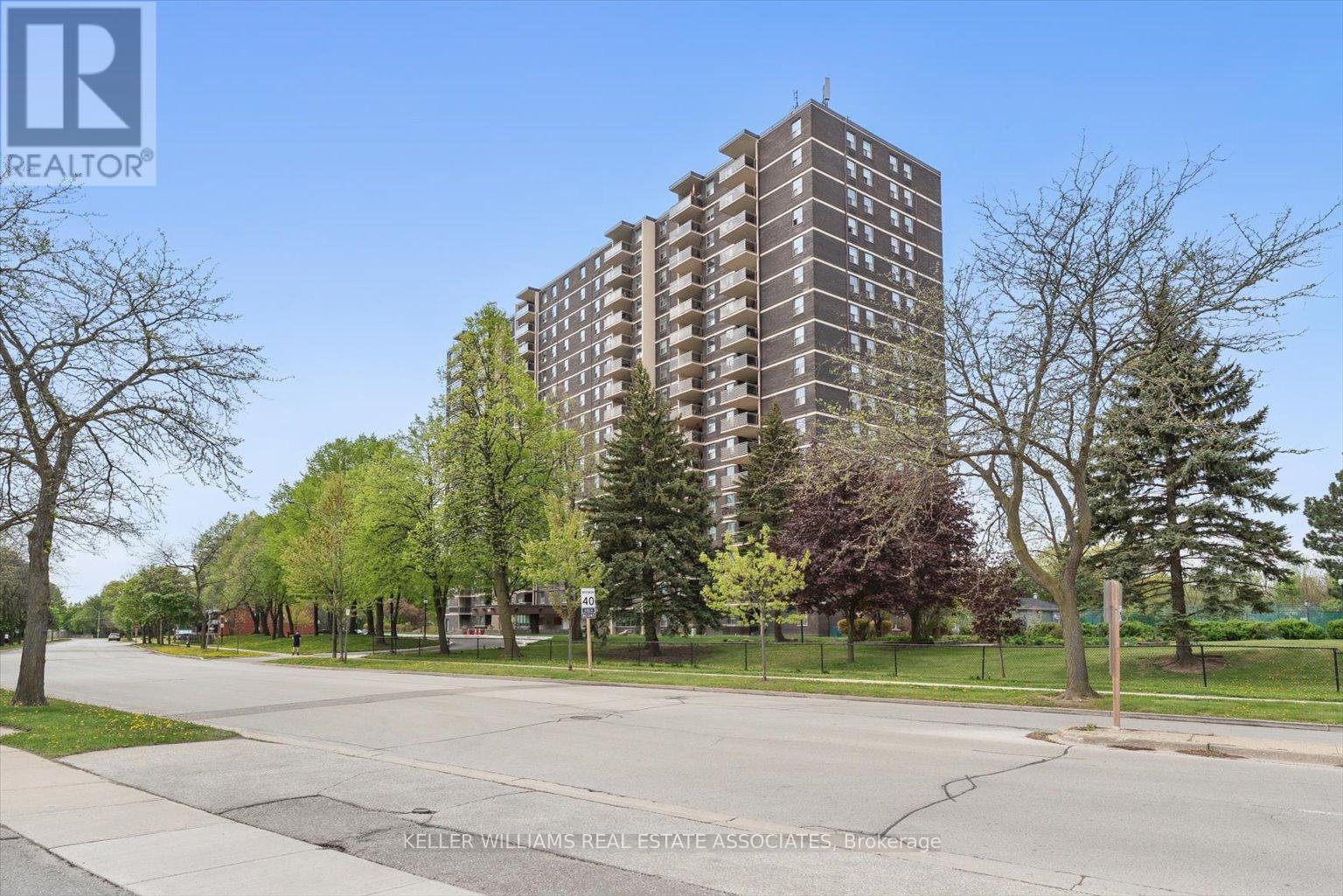709 - 966 Inverhouse Drive, Mississauga, Ontario  L5J 4B6 - Photo 42 - W12212195