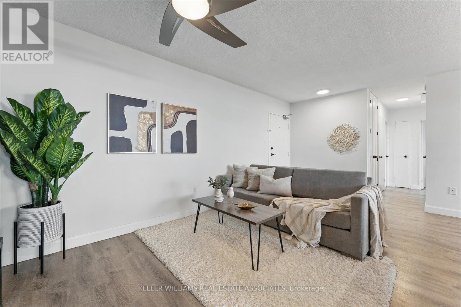 709 - 966 Inverhouse Drive, Mississauga, Ontario  L5J 4B6 - Photo 6 - W12212195
