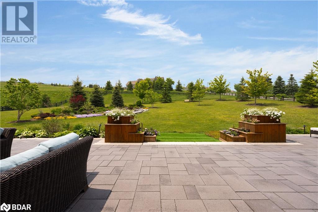 12 Thoroughbred Drive, Oro-Medonte, Ontario  L0K 1E0 - Photo 4 - 40736407