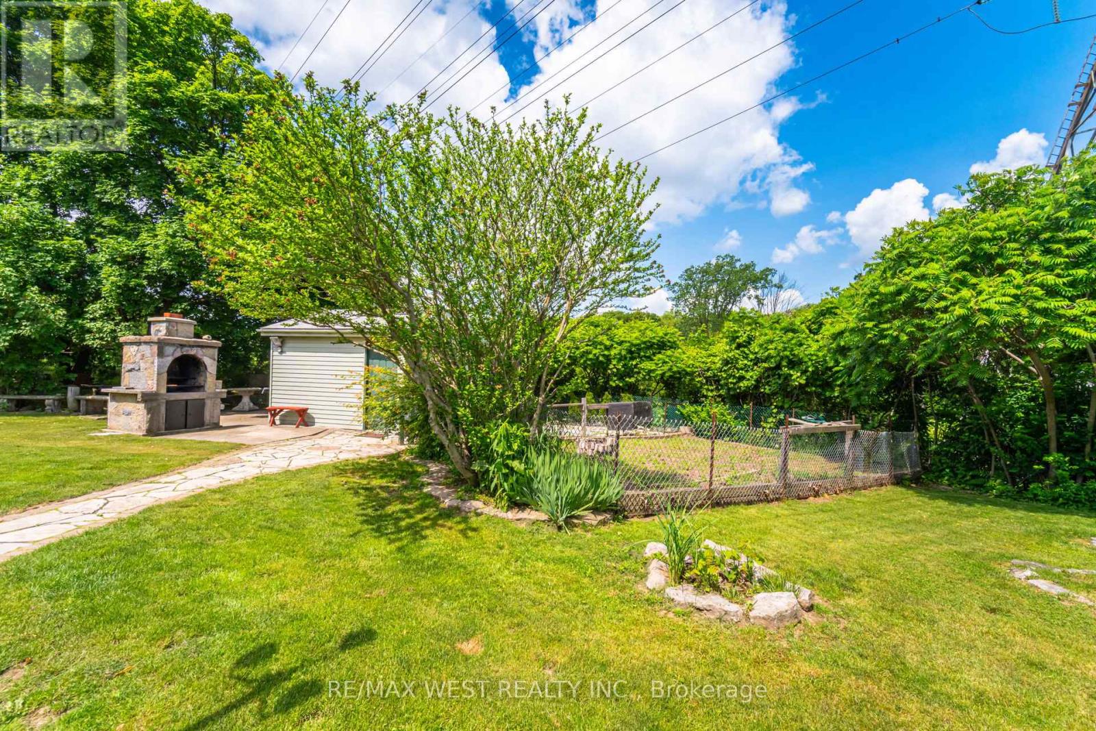 500 Mount Albion Road, Hamilton, Ontario  L8K 6E1 - Photo 35 - X12212005