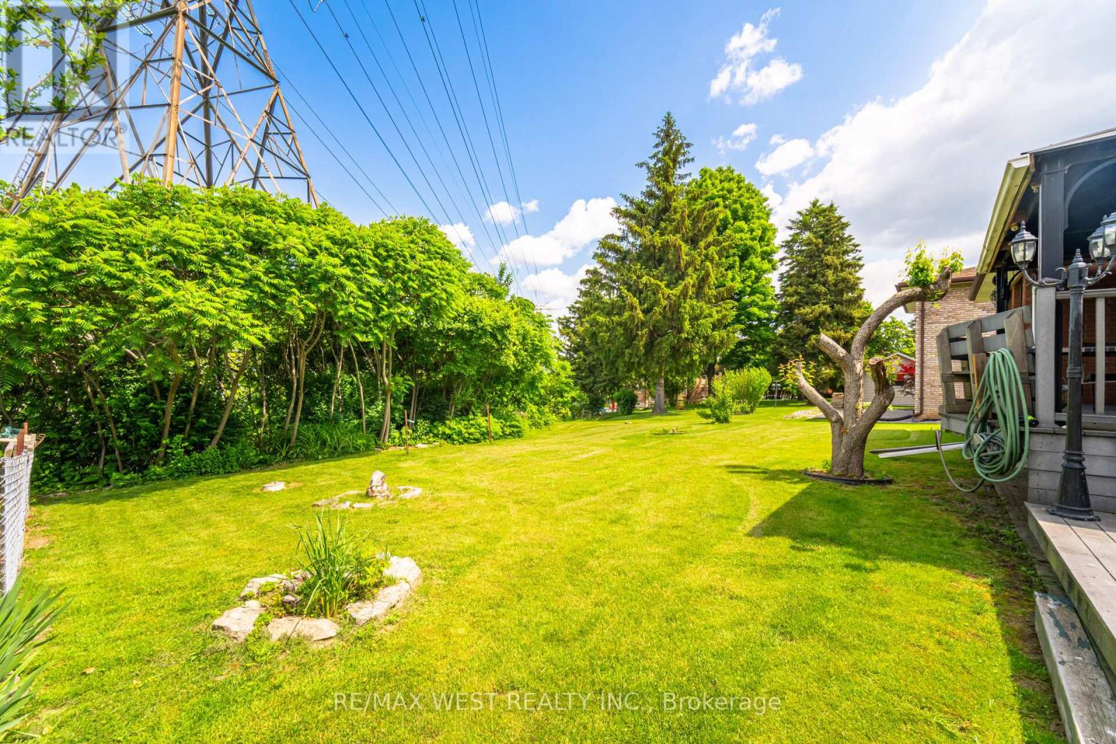 500 Mount Albion Road, Hamilton, Ontario  L8K 6E1 - Photo 37 - X12212005