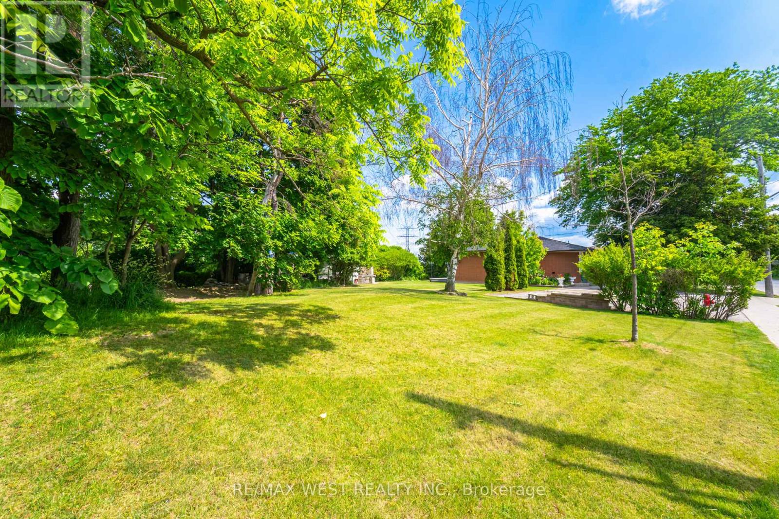 500 Mount Albion Road, Hamilton, Ontario  L8K 6E1 - Photo 38 - X12212005