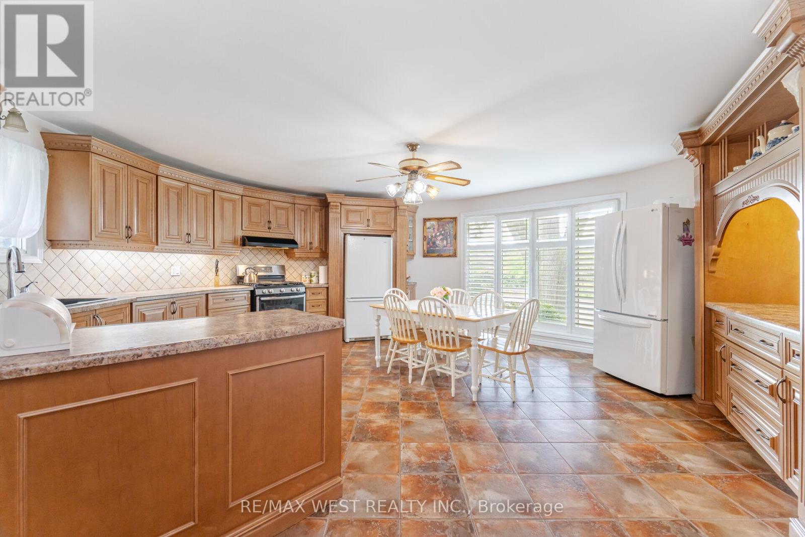 500 Mount Albion Road, Hamilton, Ontario  L8K 6E1 - Photo 6 - X12212005