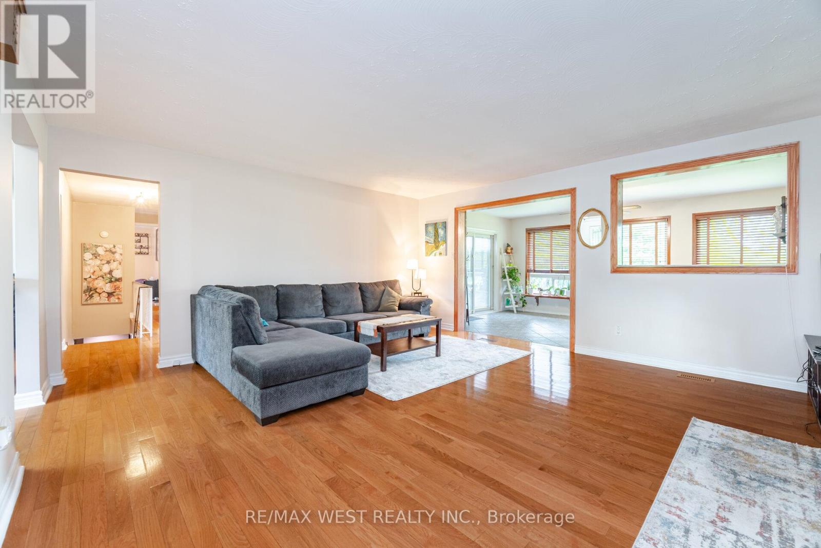 500 Mount Albion Road, Hamilton, Ontario  L8K 6E1 - Photo 8 - X12212005