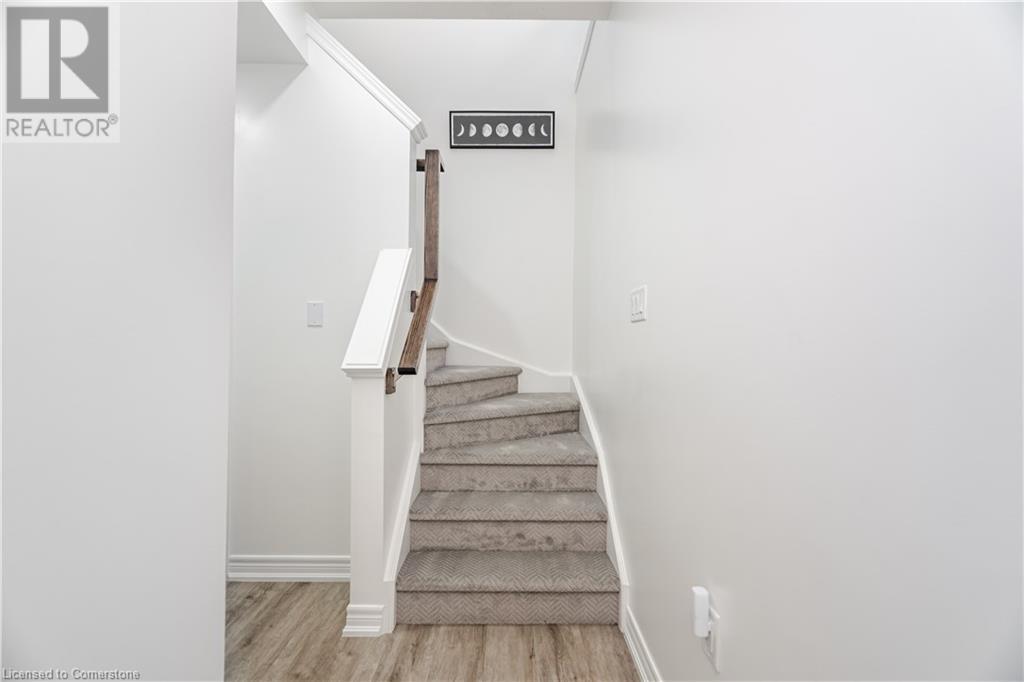 575 Woodward Avenue Unit# 67, Hamilton, Ontario  L8H 6P2 - Photo 7 - 40739583