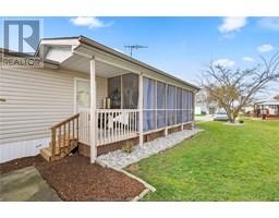 3 LILAC COURT, McGregor, Ontario