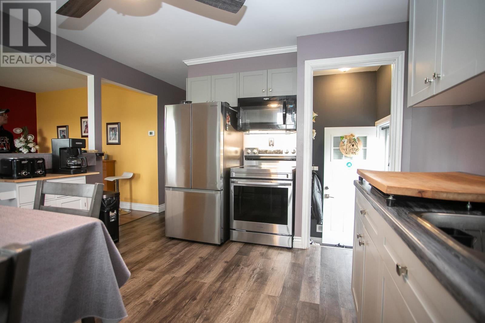 239 Selby Rd, Sault Ste. Marie, Ontario  P6C 2P6 - Photo 16 - SM251422