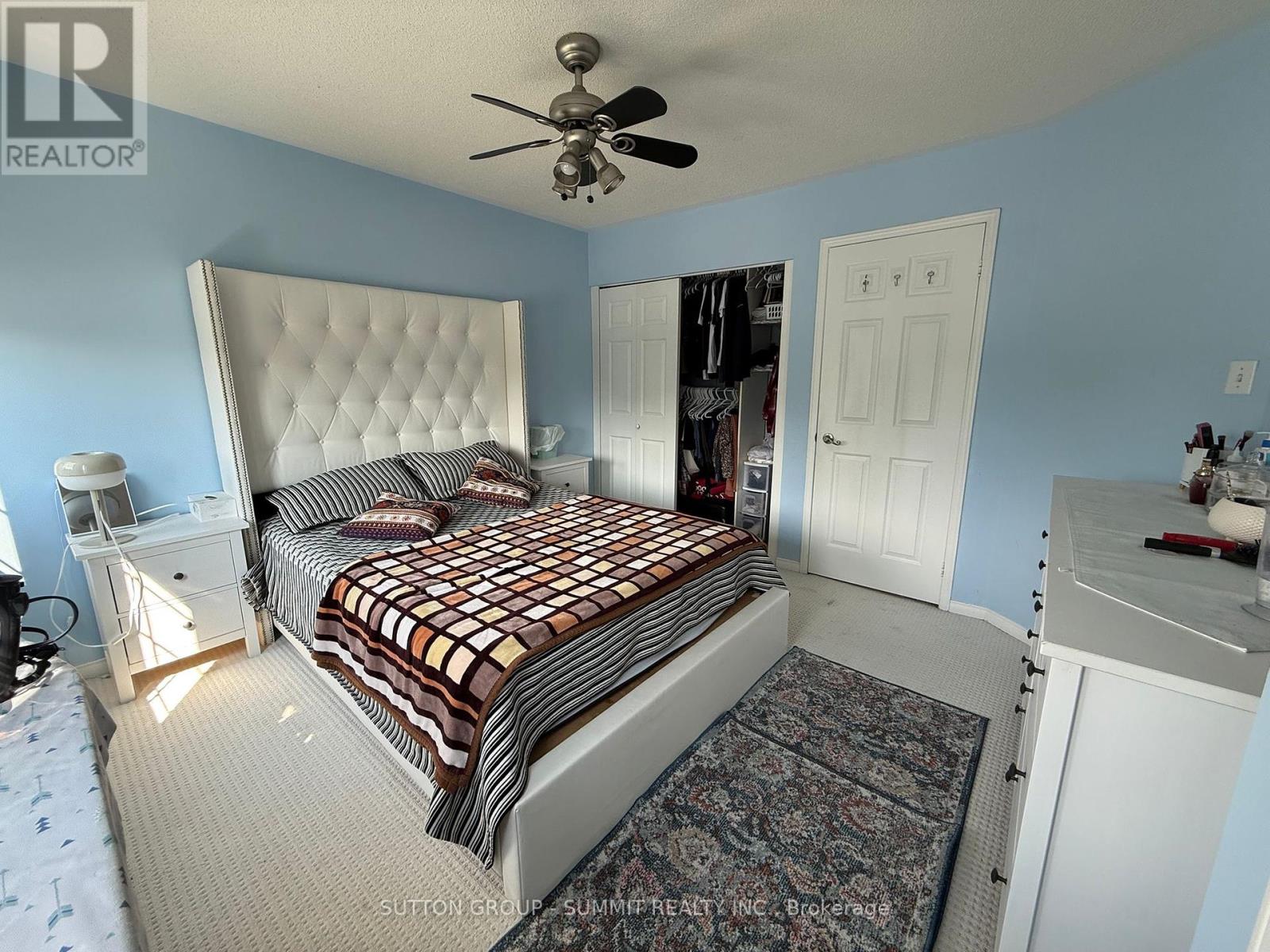 226 Glenashton Drive, Oakville, Ontario  L6H 6H5 - Photo 8 - W12207787