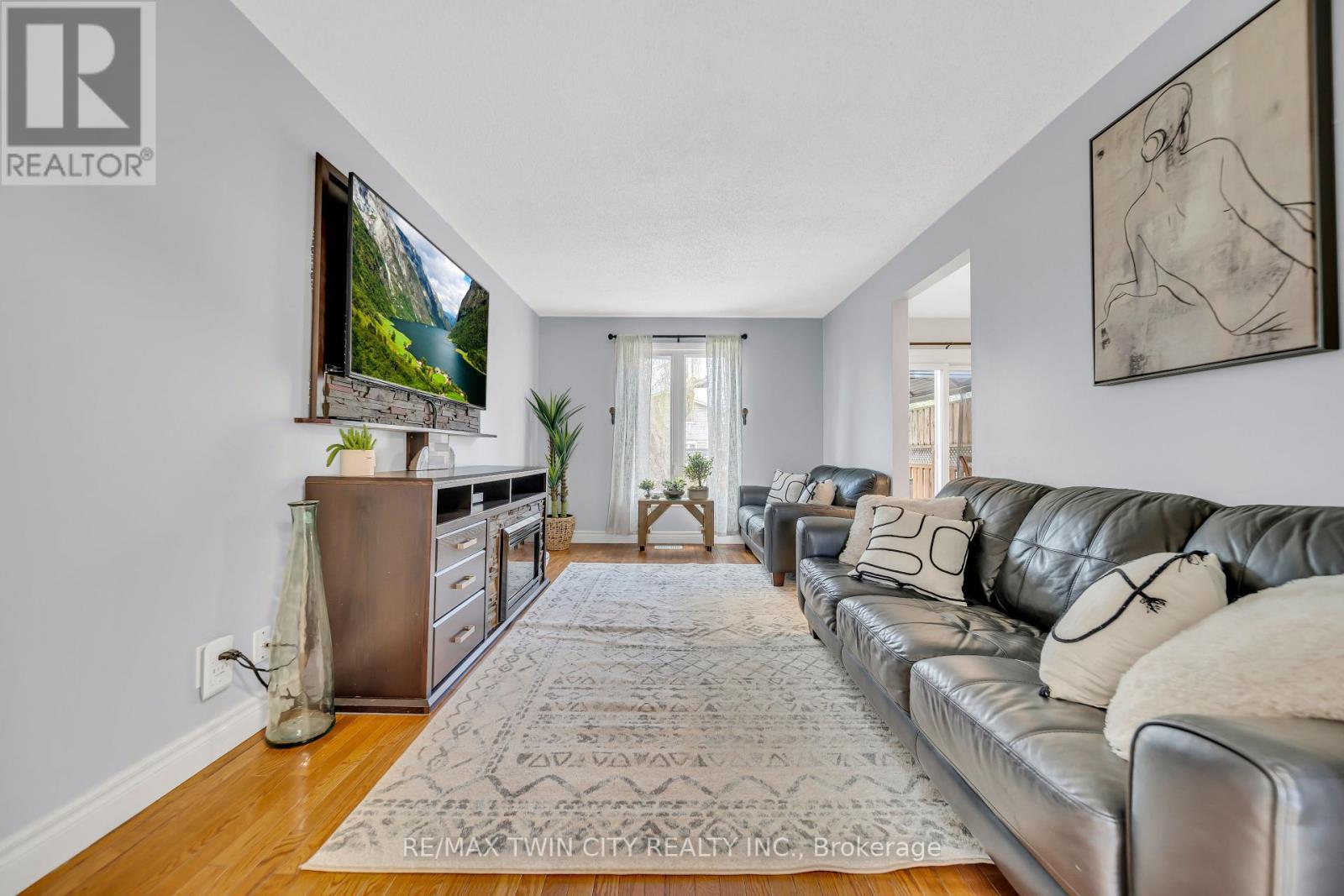 1234 Ottawa Street S, Kitchener, Ontario  N2E 1L8 - Photo 5 - X12136853