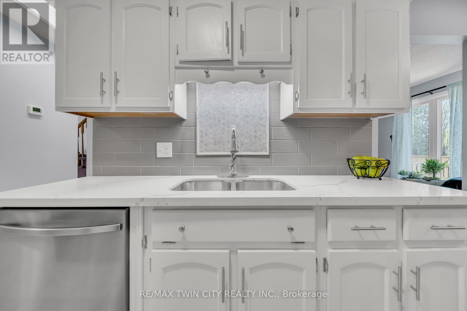 1234 Ottawa Street S, Kitchener, Ontario  N2E 1L8 - Photo 9 - X12136853