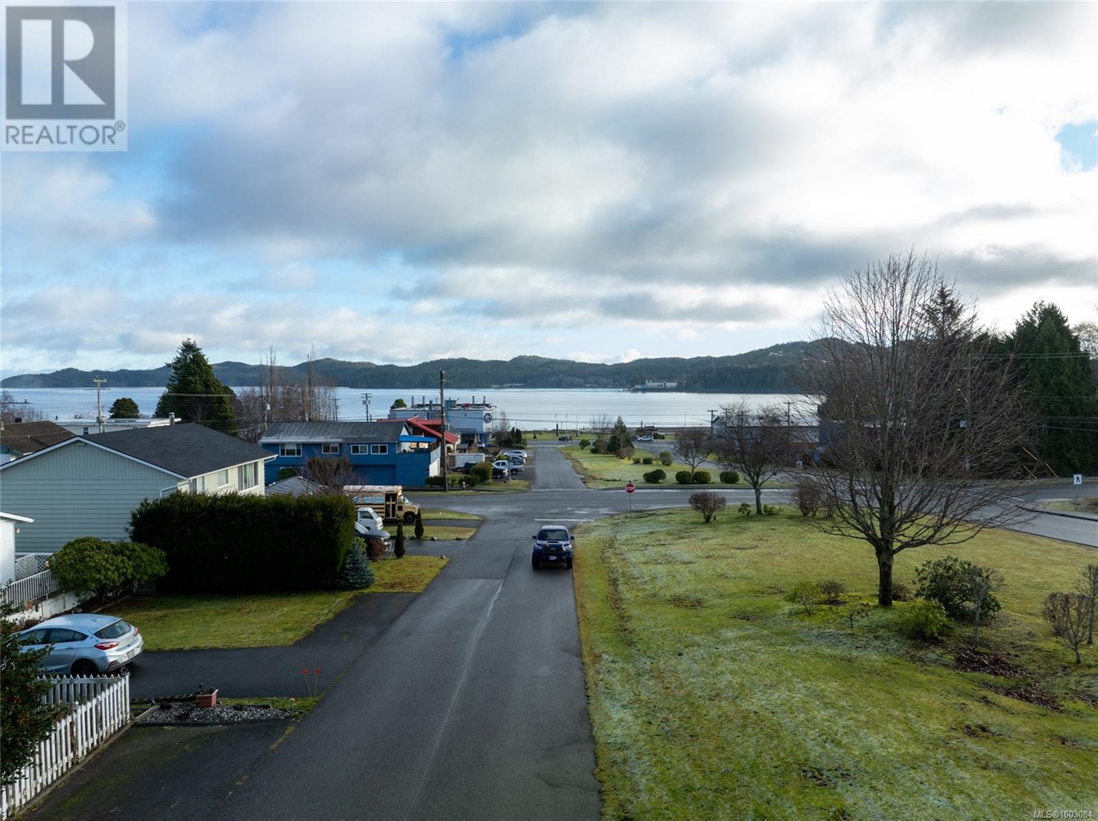 8840 Douglas St, Port Hardy, British Columbia  V0N 2P0 - Photo 2 - 1003084