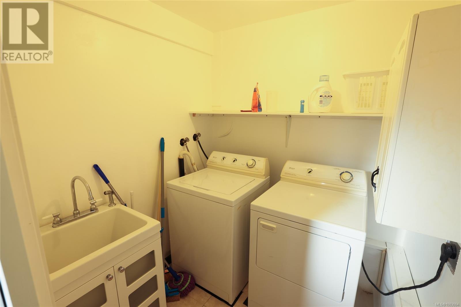 8840 Douglas St, Port Hardy, British Columbia  V0N 2P0 - Photo 29 - 1003084