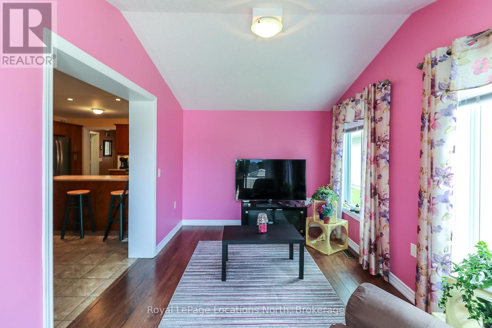 7 Kentucky Avenue, Wasaga Beach, Ontario  L9Z 3A8 - Photo 22 - S12211718