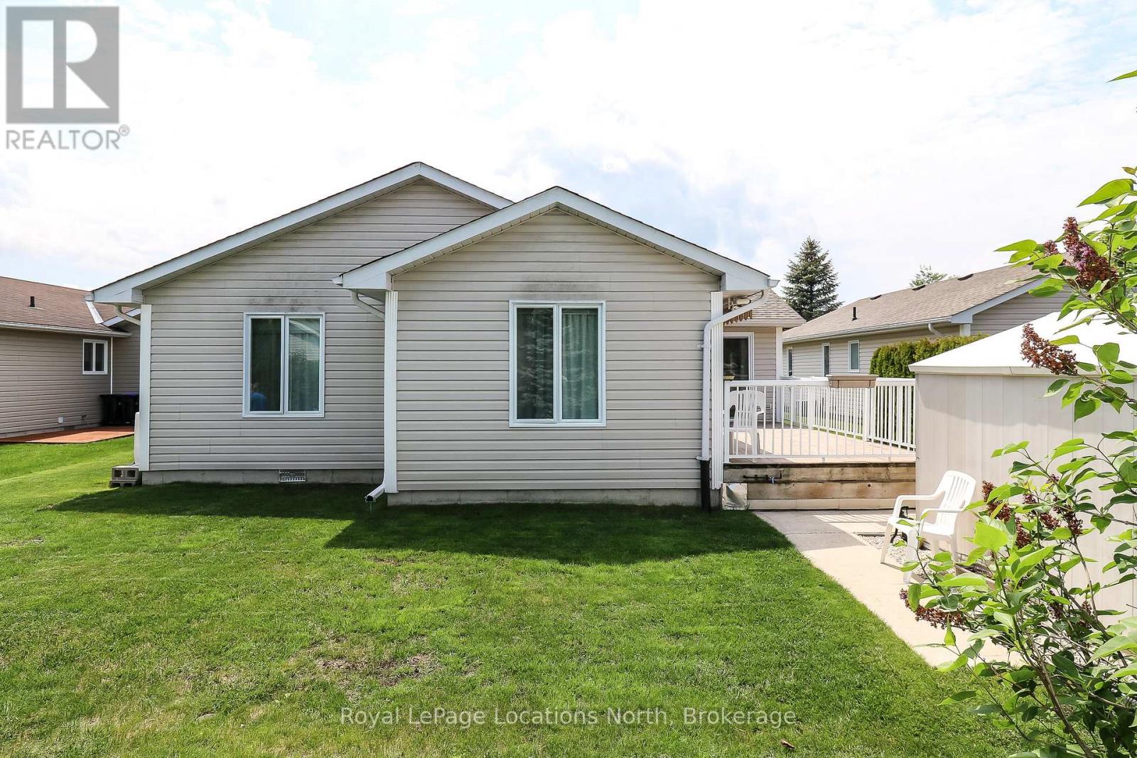 7 Kentucky Avenue, Wasaga Beach, Ontario  L9Z 3A8 - Photo 33 - S12211718