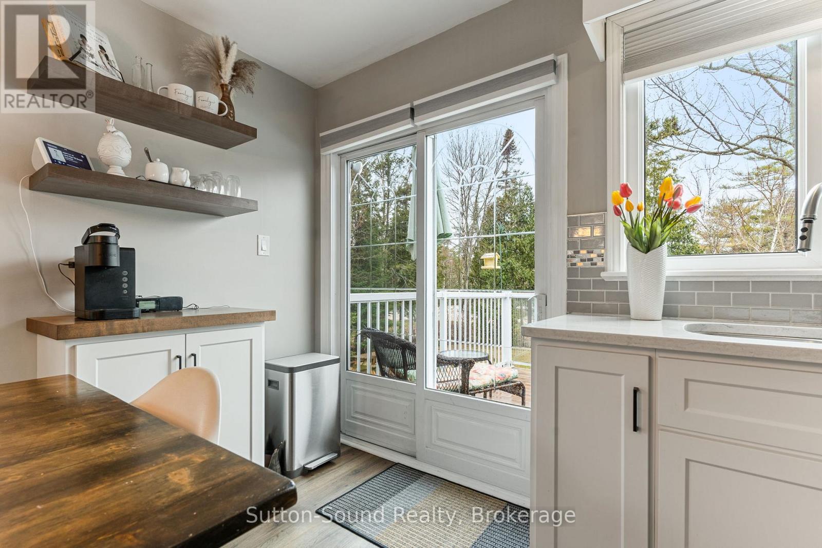 403 Simcoe Avenue, South Bruce Peninsula, Ontario  N0H 2G0 - Photo 13 - X12090985