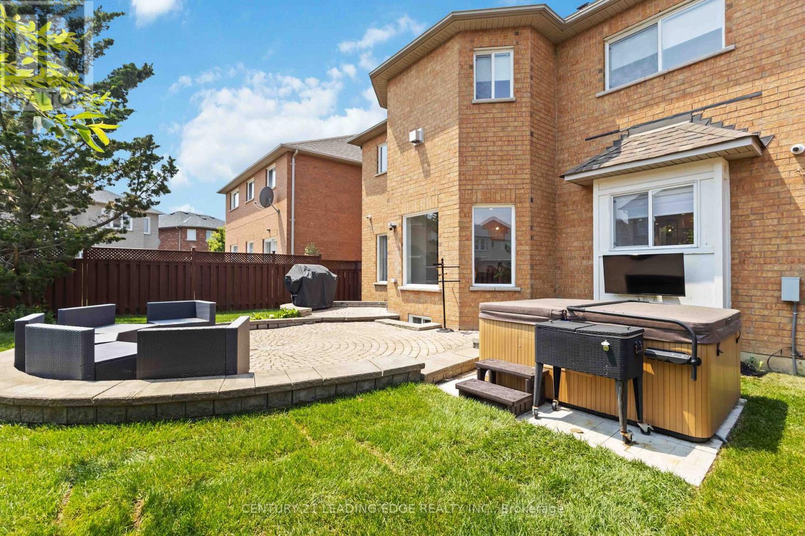9 Bluebell Drive, Markham, Ontario  L3S 3P8 - Photo 48 - N12212187