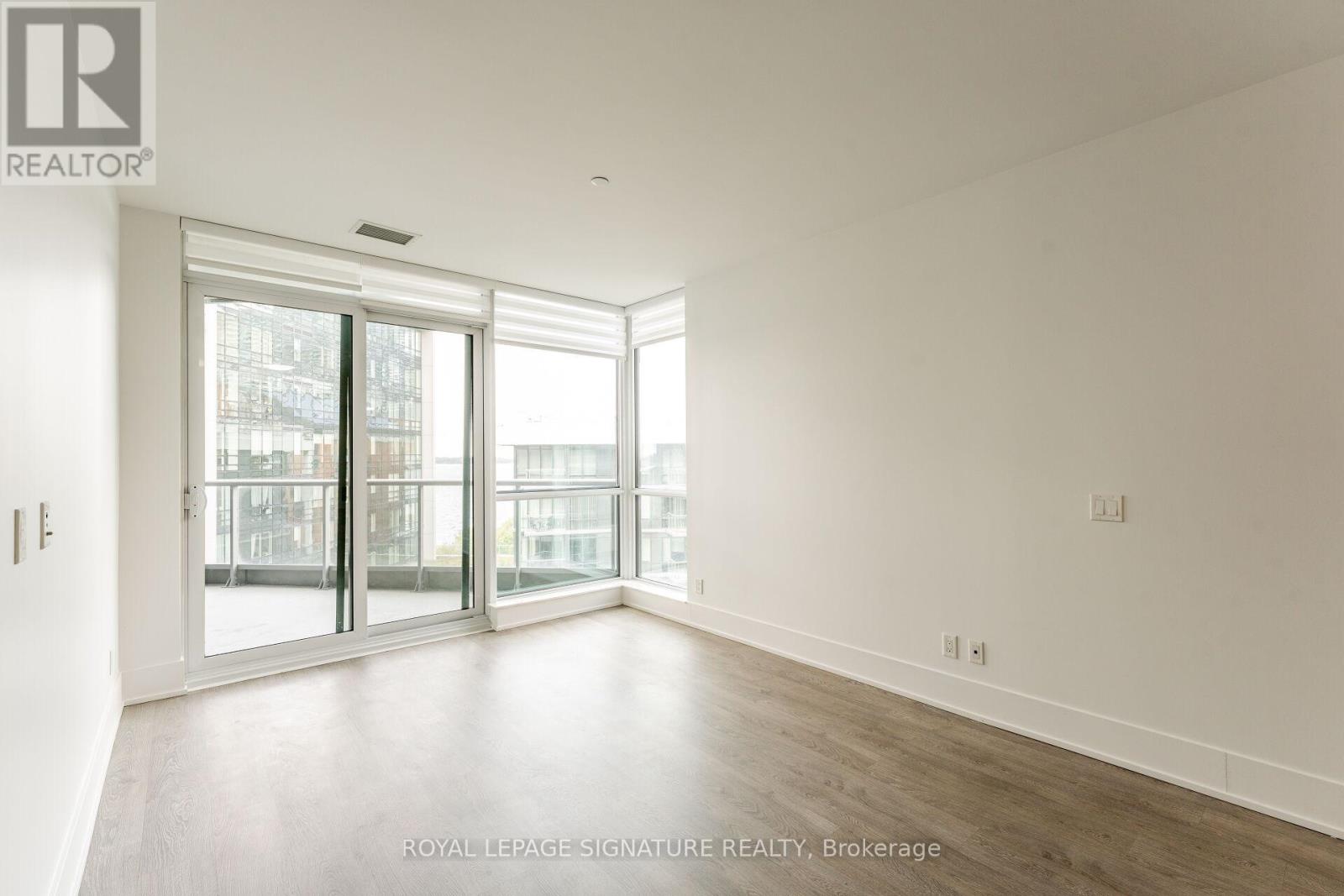 Ph35 - 1 Edgewater Drive, Toronto (Waterfront Communities), Ontario  M5A 0L1 - Photo 15 - C12210834
