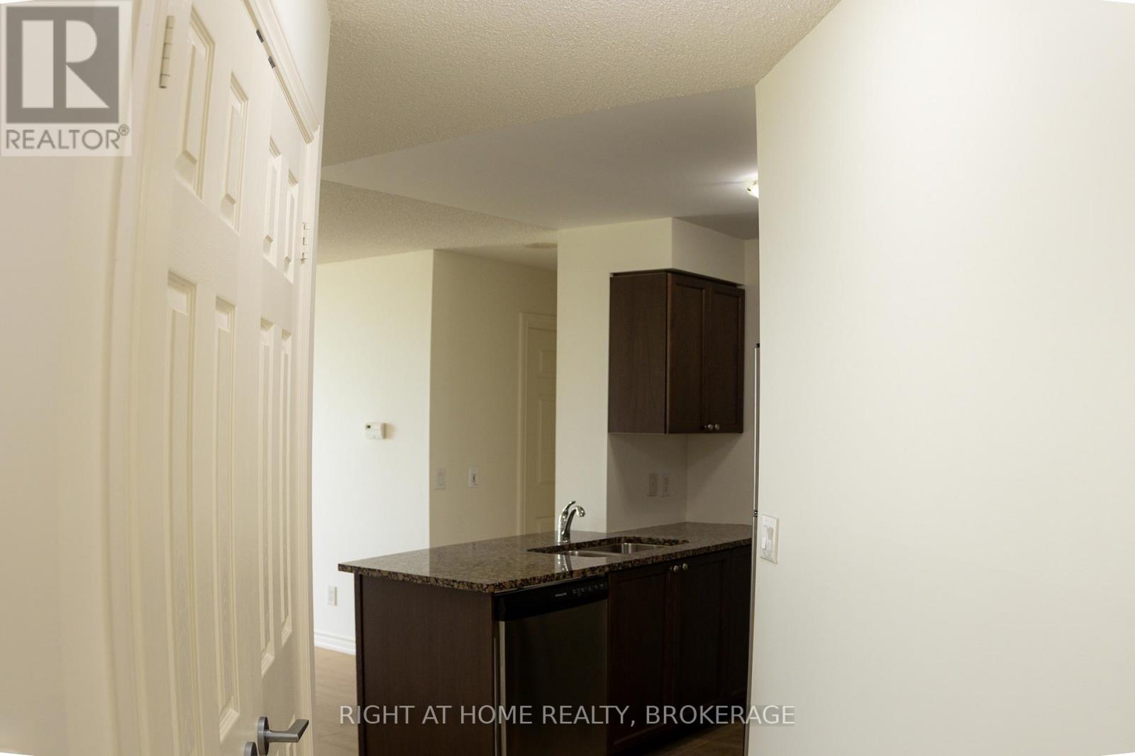 809 - 2391 Central Park Drive, Oakville, Ontario  L6H 0E3 - Photo 10 - W12210486