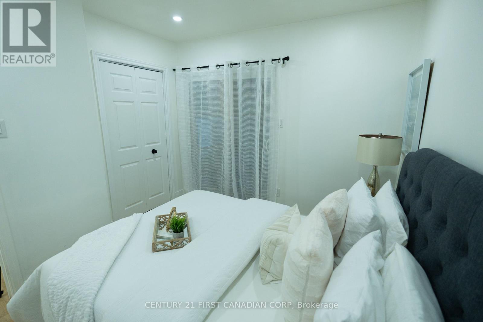 439 Hale Street E, London East (East N), Ontario  N5W 1G5 - Photo 25 - X12212080