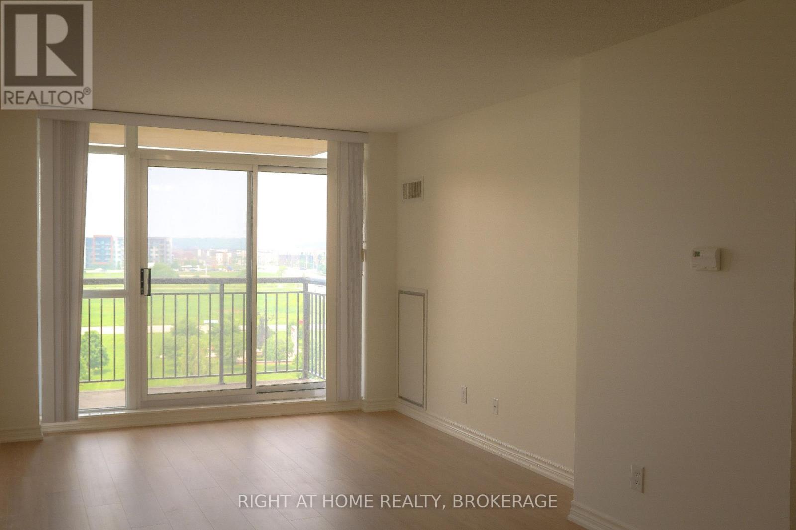 809 - 2391 Central Park Drive, Oakville, Ontario  L6H 0E3 - Photo 15 - W12210486