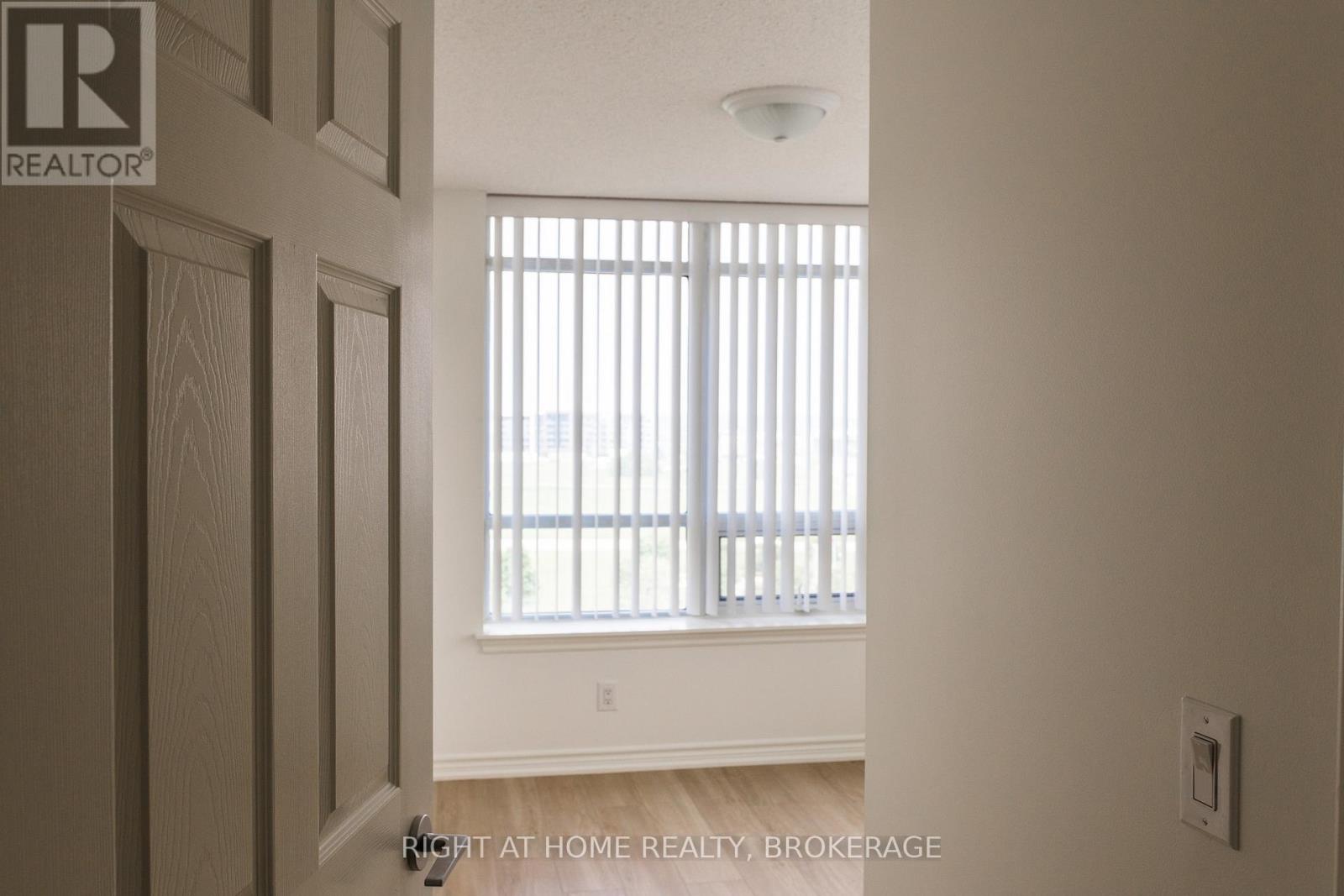 809 - 2391 Central Park Drive, Oakville, Ontario  L6H 0E3 - Photo 28 - W12210486