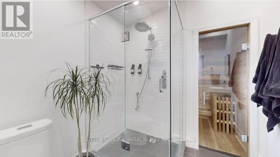 12 Harlock Boulevard, Toronto, Ontario  M3H 3L5 - Photo 28 - C12199906