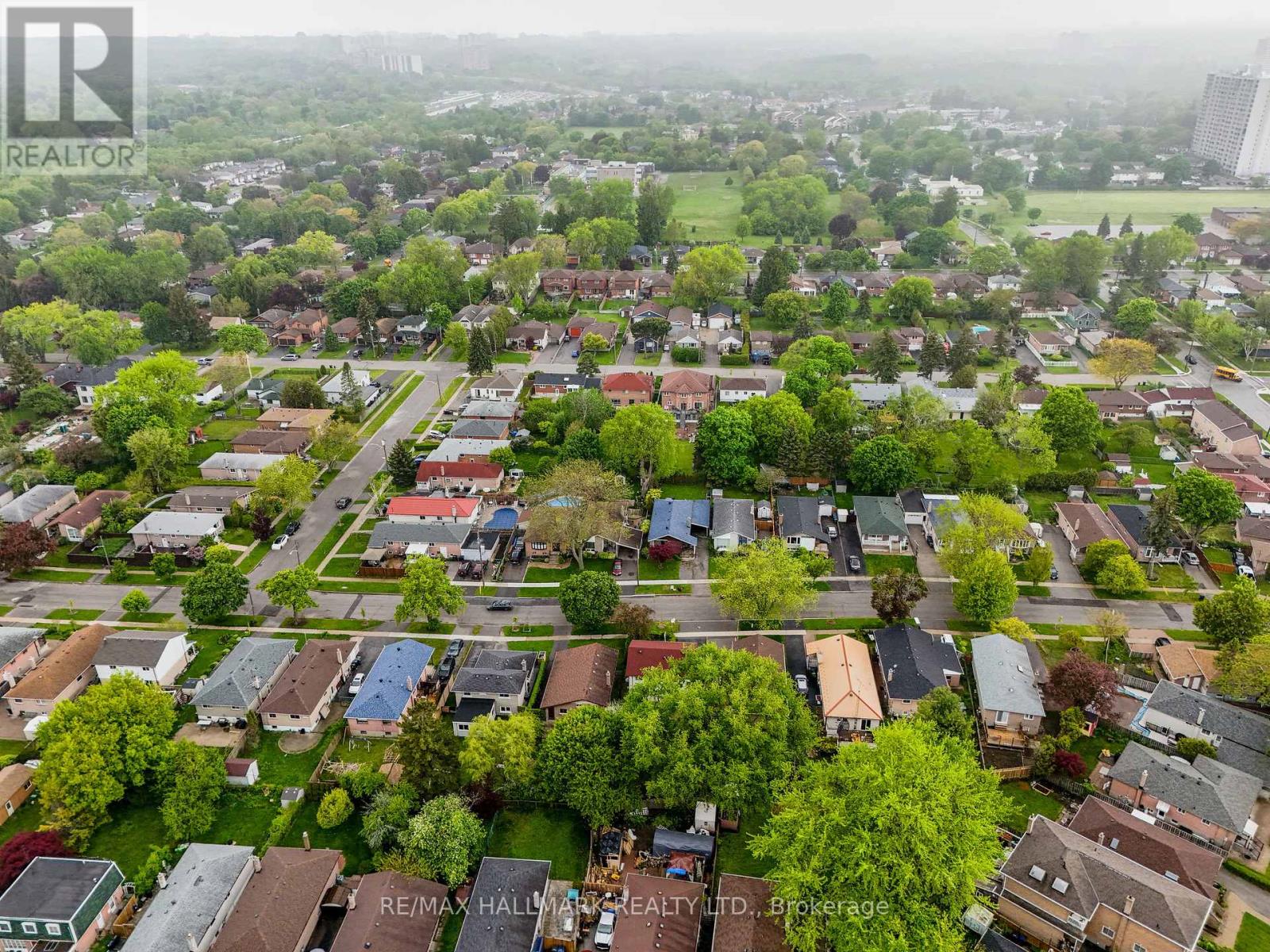 35 Rowallan Drive, Toronto, Ontario  M1E 2Y5 - Photo 32 - E12016662