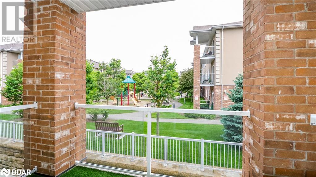 43 Coulter Street Unit# 19, Barrie, Ontario  L4N 6L9 - Photo 9 - 40740017