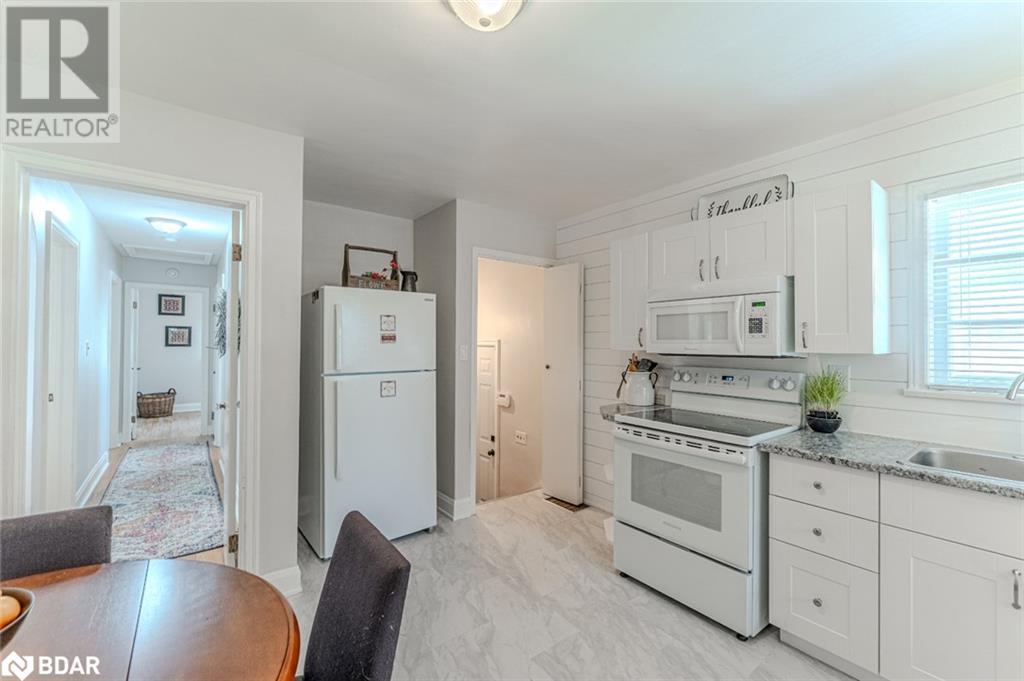 29 Argyle Avenue, Orillia, Ontario  L3V 2V5 - Photo 5 - 40739112